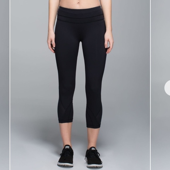 Lululemon Run Inspire Crop Block Pocket Size 4 - Picture 1 of 14